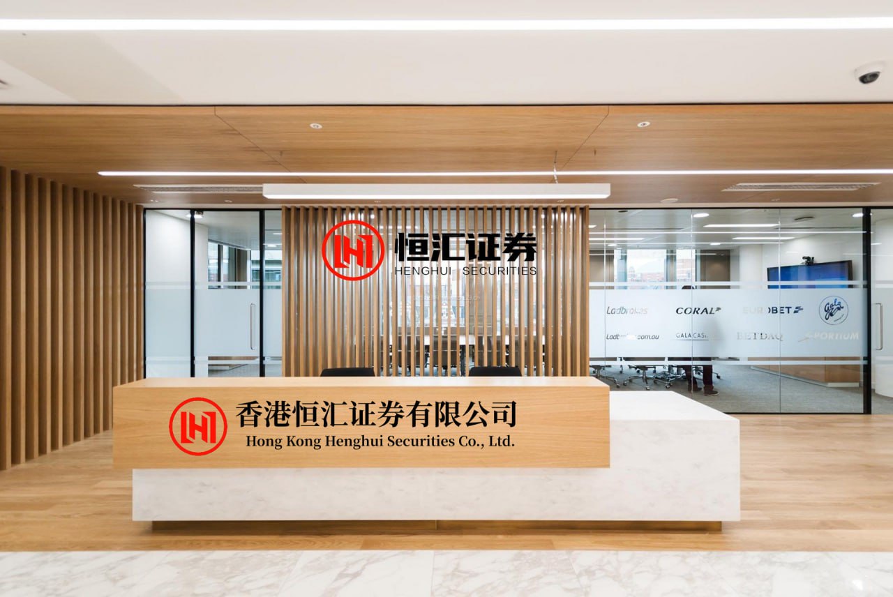 驰赢策略 取消休假，上街下乡！阳江高扬党旗，干群同心抹灾痕